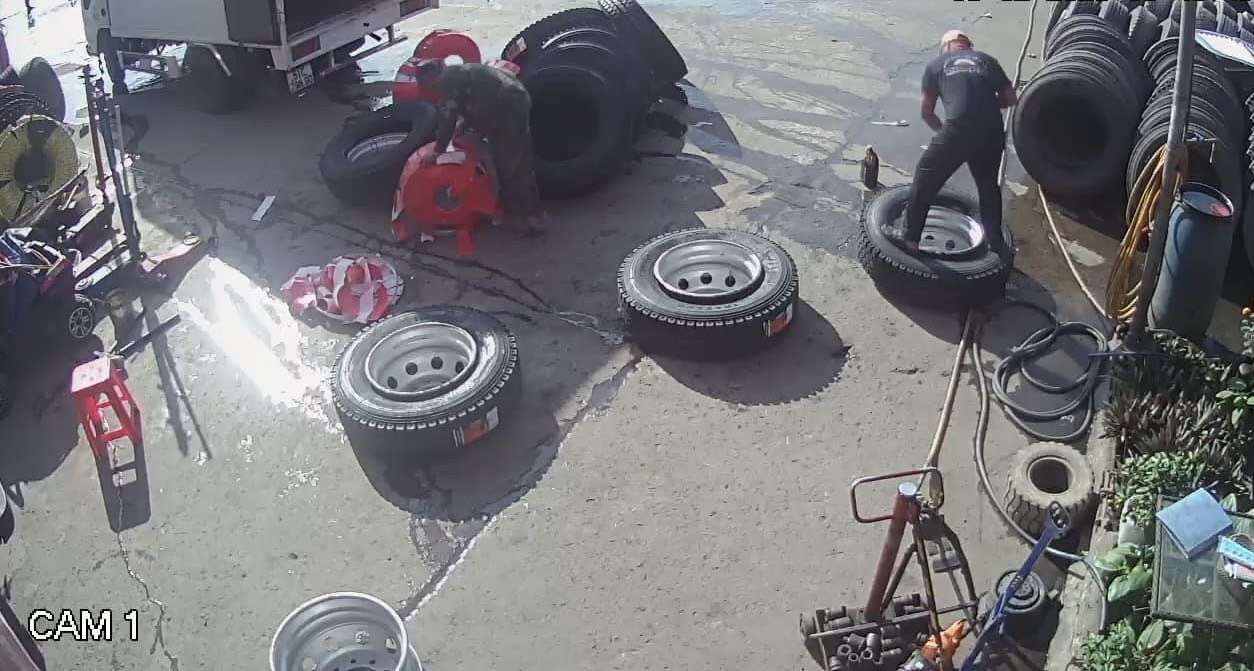 ĐỊA CHỈ CUNG CẤP LỐP XE Ô TÔ MỚI - CÂY XĂNG 68 DĨ AN BÌNH DƯƠNG